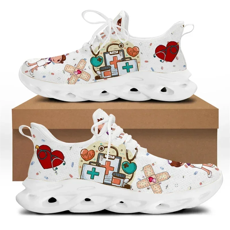 Белые женские туфли для медсес – обзор и цена White Sneaker Care Kit
